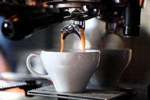 Wie eine Tasse frisch gebrühter Espresso: Coaching ist Koffein für die persönlichen Weiterentwicklung.